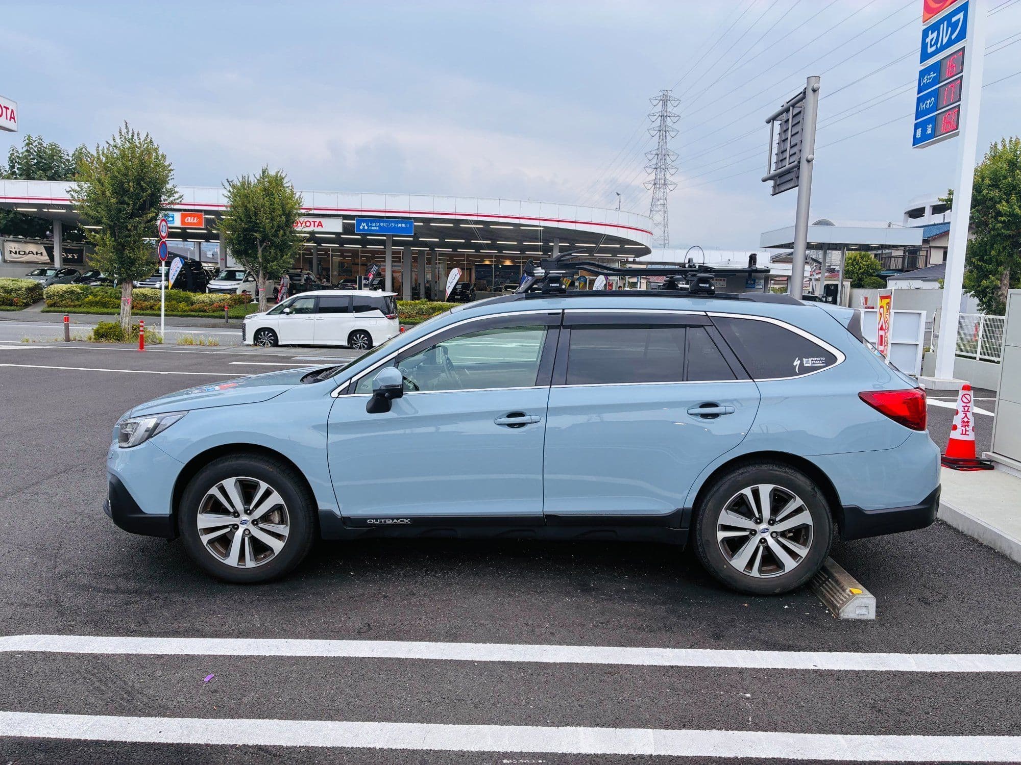 Car Image 3