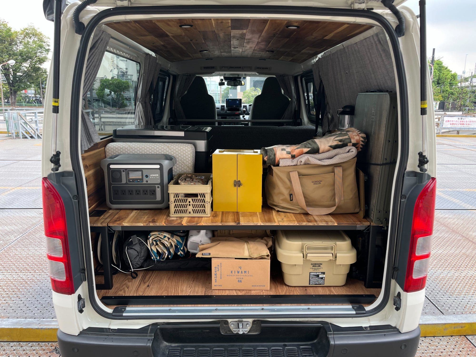 Car Image 10